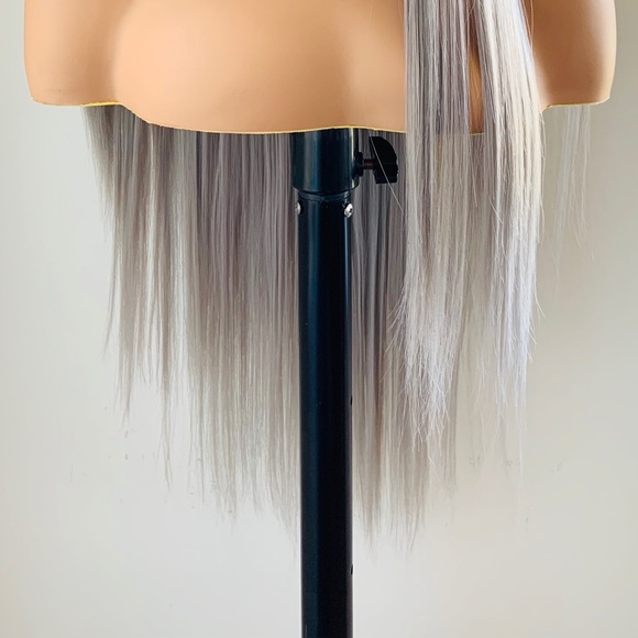 Very Pretty Long Straight Ombre Grey Oval Part Lace Front Wig - Picture 2 of 16